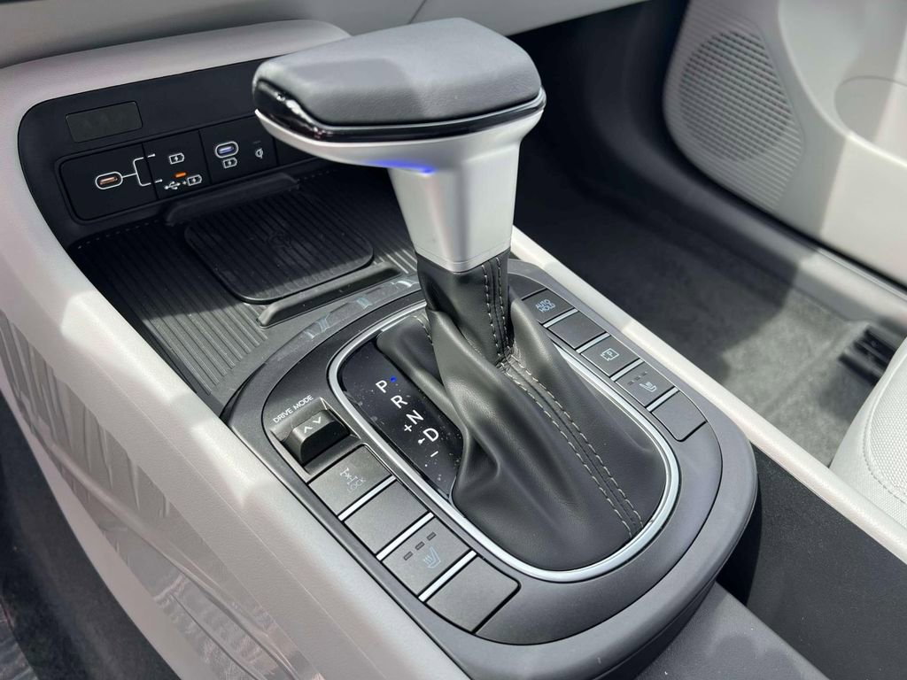New 2026 Hyundai Kona SEL Sport AWD/4WD image 12