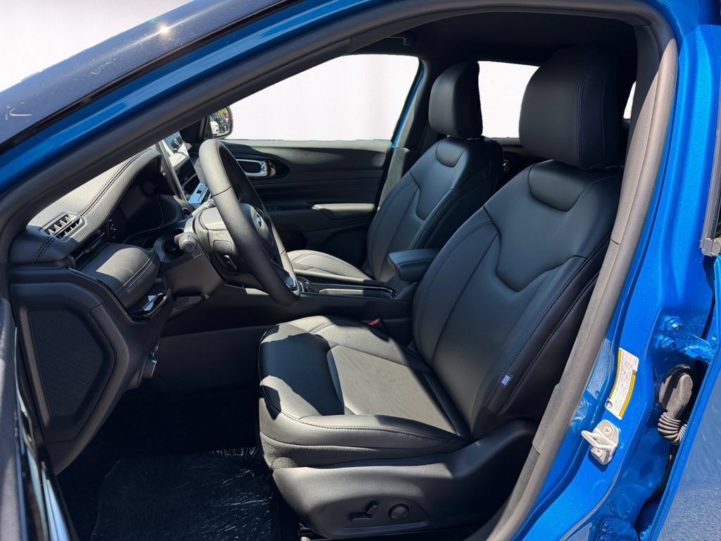 New 2026 Jeep Compass Limited AWD/4WD image 9