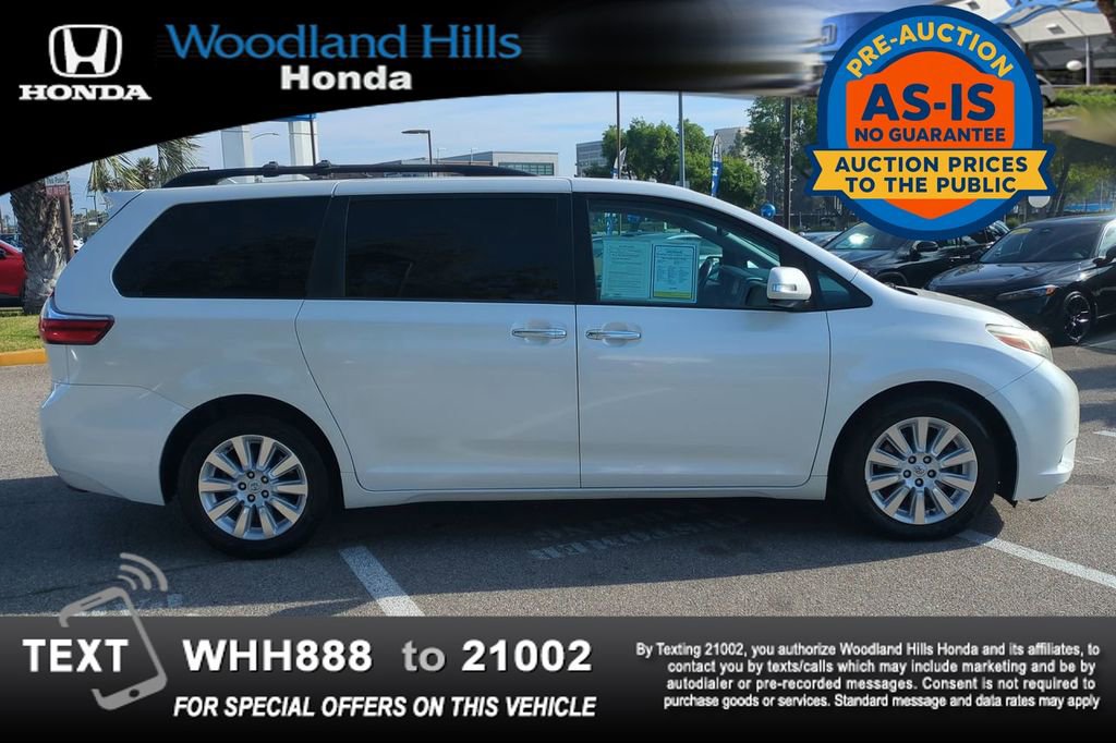 Used 2015 Toyota Sienna Limited image 4