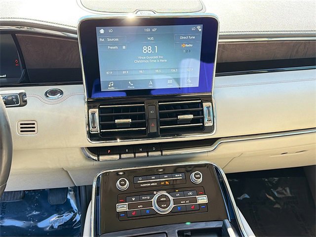 Used 2019 Lincoln Navigator Reserve image 31