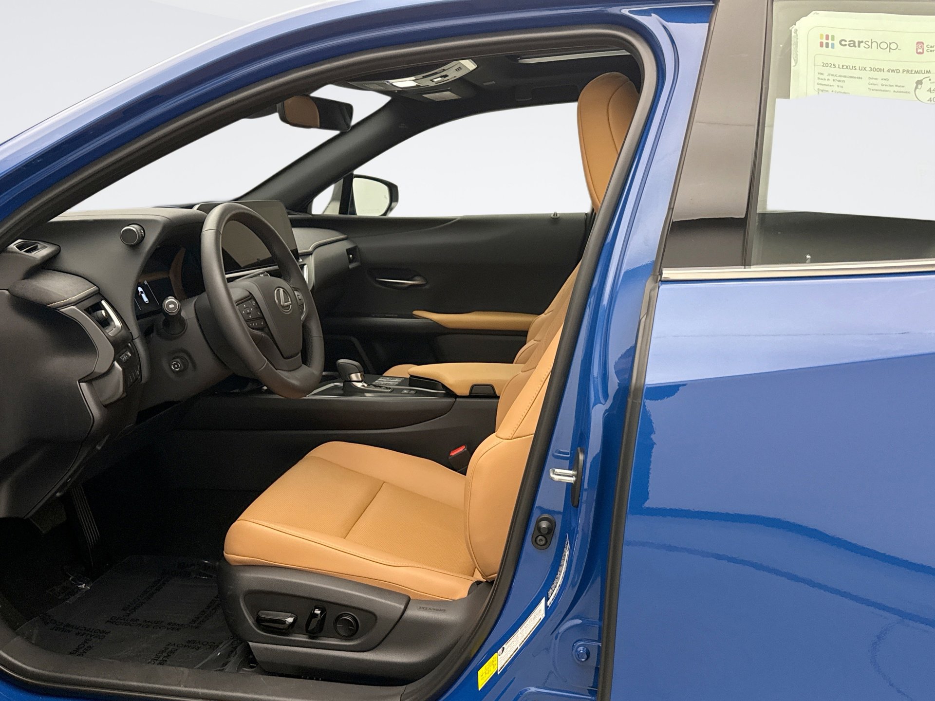 Used 2025 Lexus UX 300h AWD w/ Accessory Package (Z1) image 11