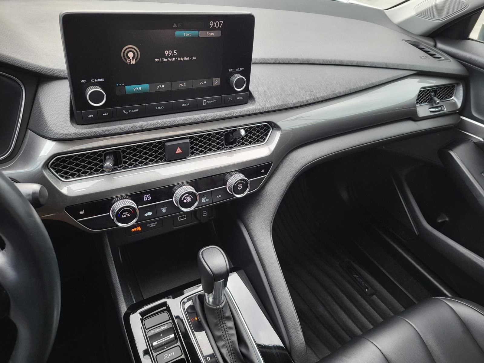 Used 2023 Acura Integra image 18