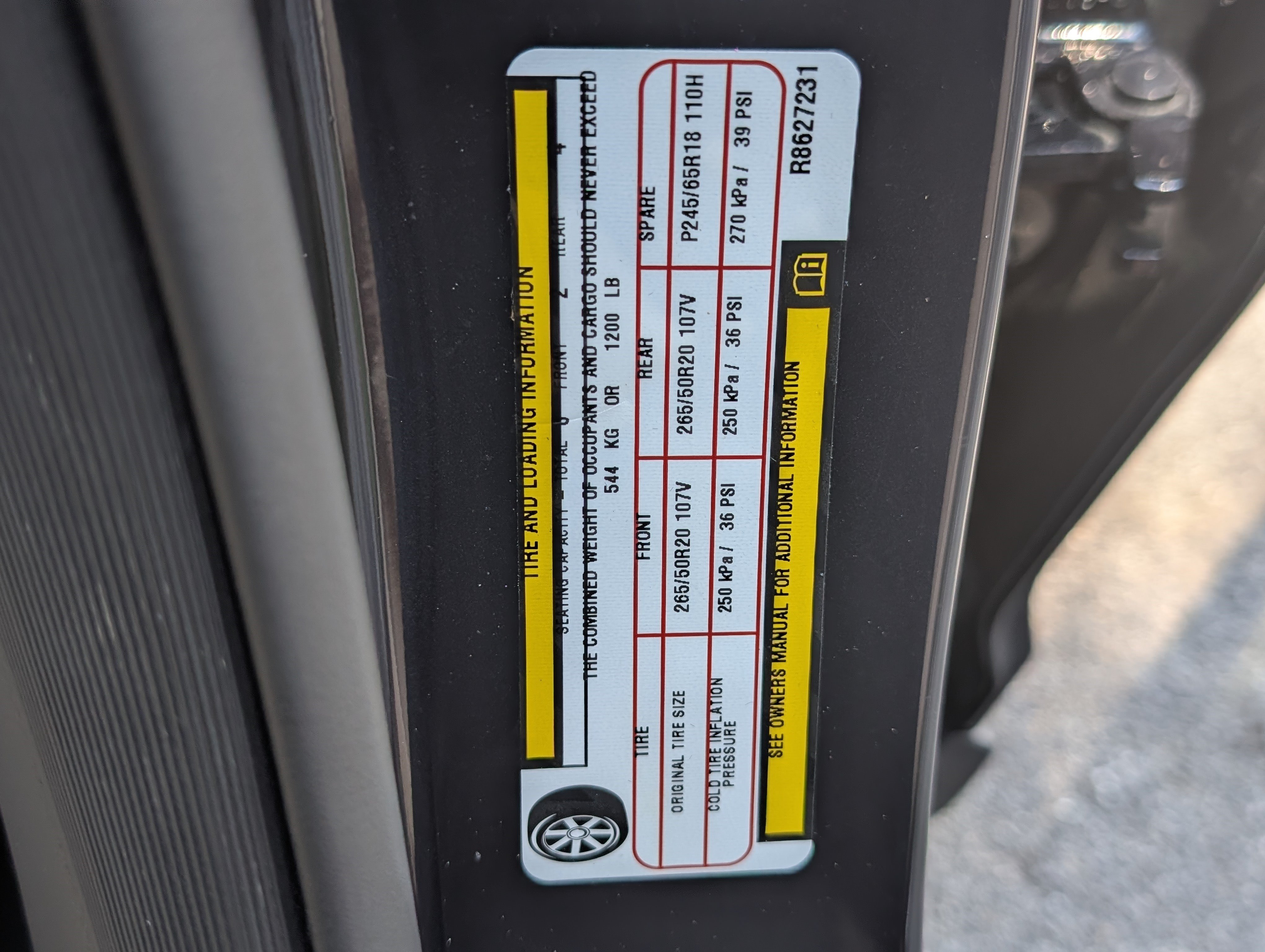 Used 2024 Jeep Grand Cherokee L Limited w/ Black Appearance Package RWD image 39