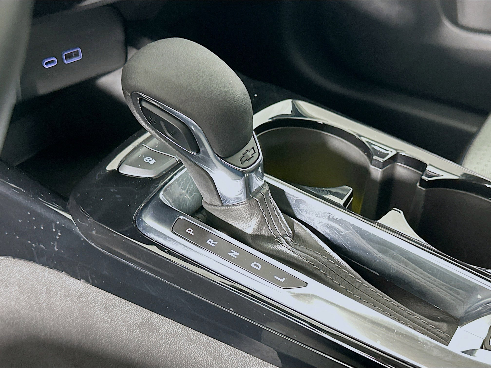 Used 2025 Chevrolet Trax LT w/ LT Convenience Package image 23