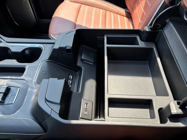New 2026 GMC Sierra 3500 Denali Ultimate AWD/4WD image 33