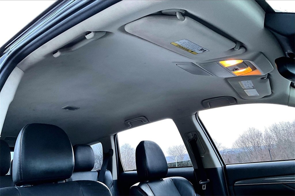 Used 2020 Mitsubishi Outlander SE image 20