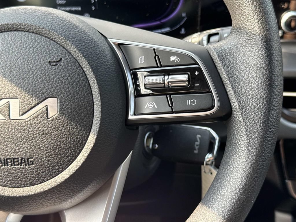 Used 2026 Kia Seltos LX FWD image 9