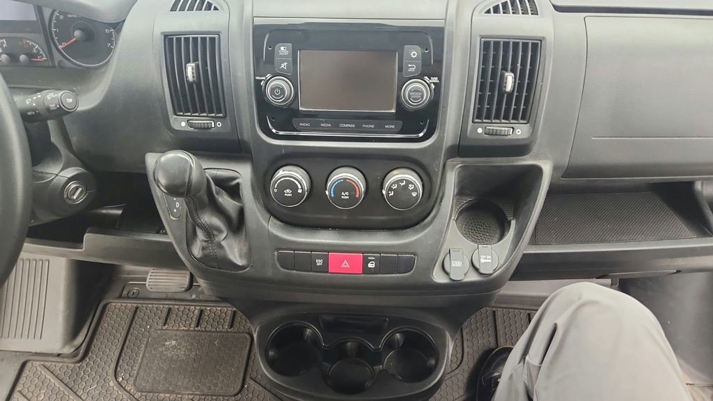 Used 2019 RAM ProMaster 2500 FWD image 12