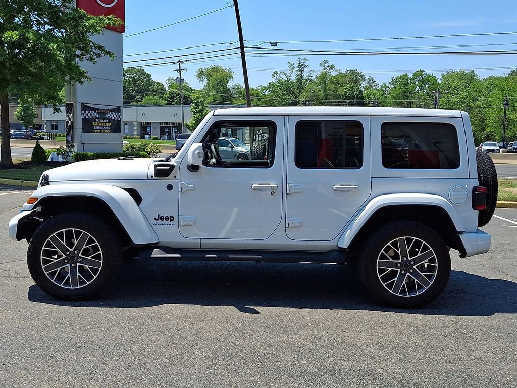 Used 2024 Jeep Wrangler High Altitude AWD/4WD image 5