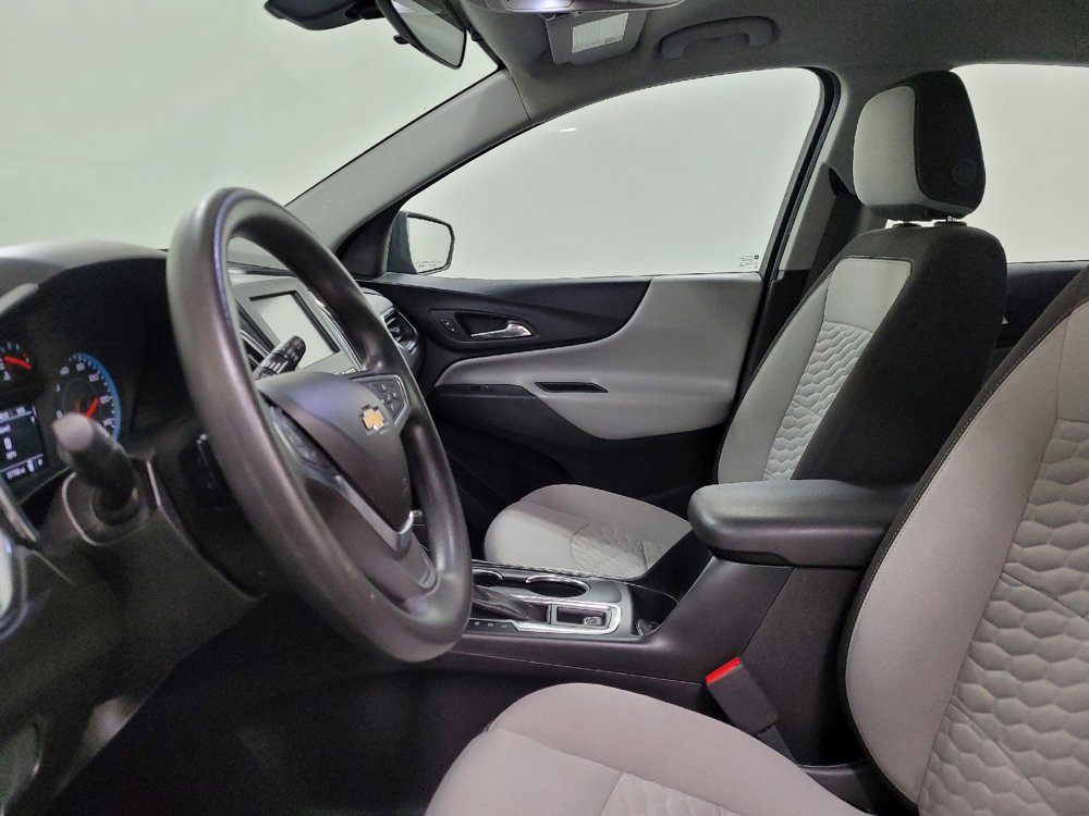 Used 2018 Chevrolet Equinox LS AWD/4WD image 17