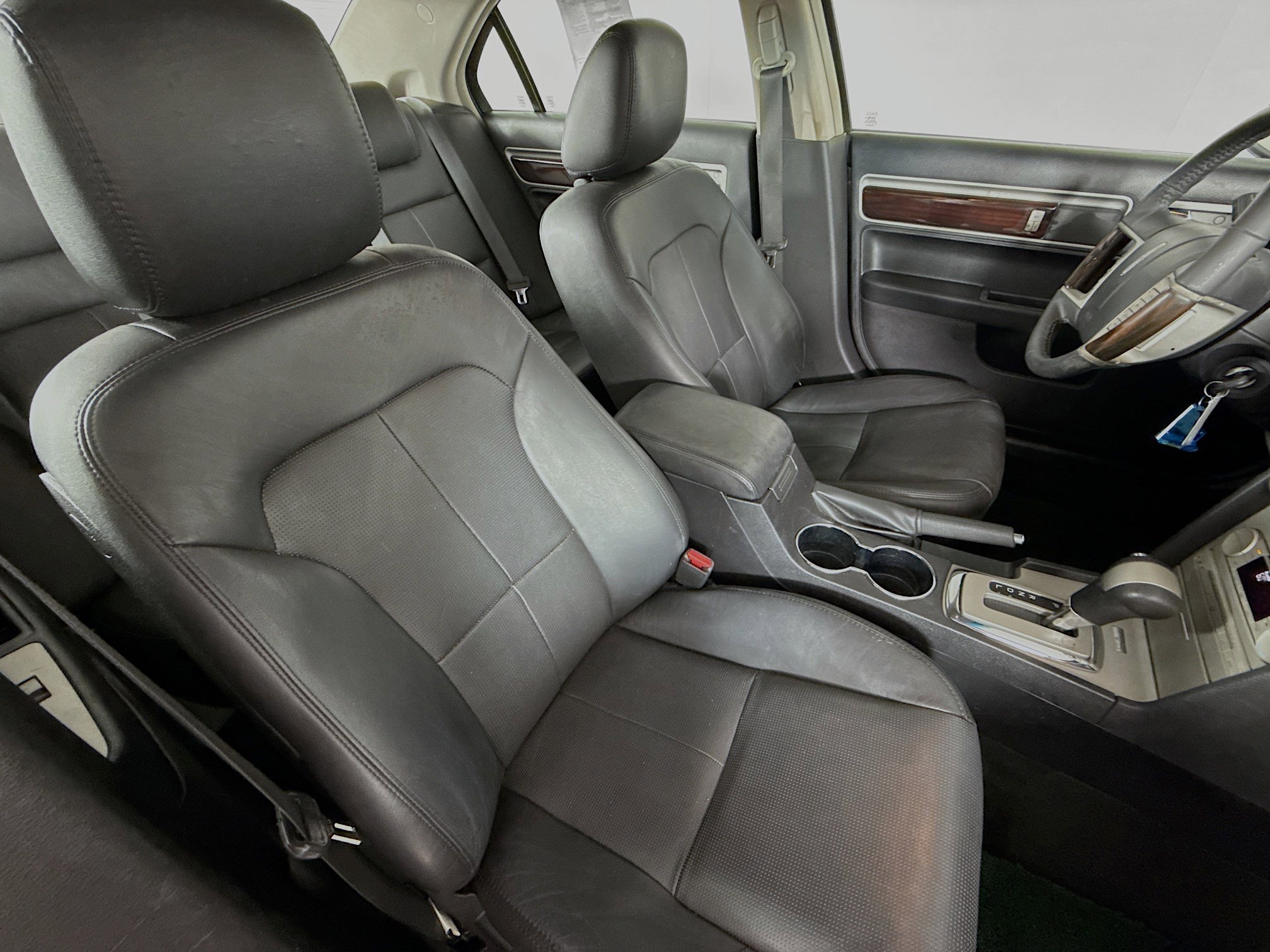 Used 2009 Lincoln MKZ FWD image 35
