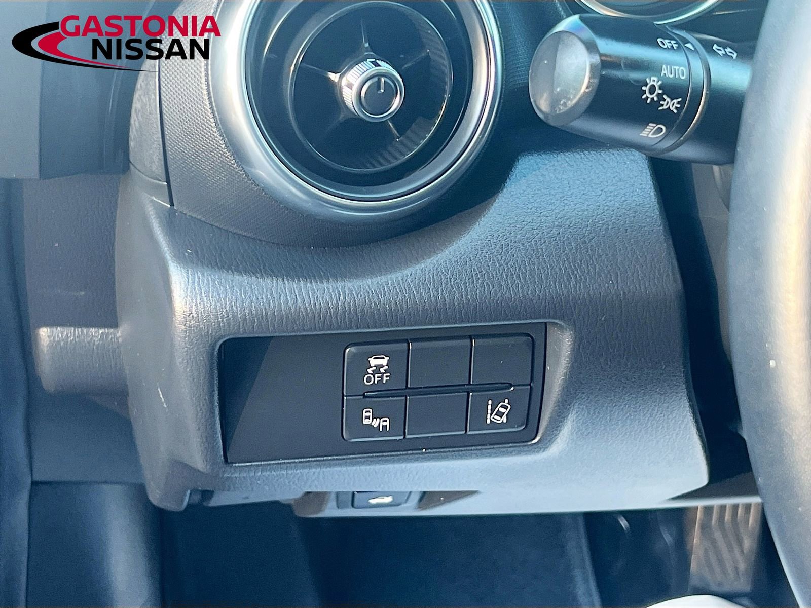 Used 2018 MAZDA MX-5 Miata Grand Touring image 13