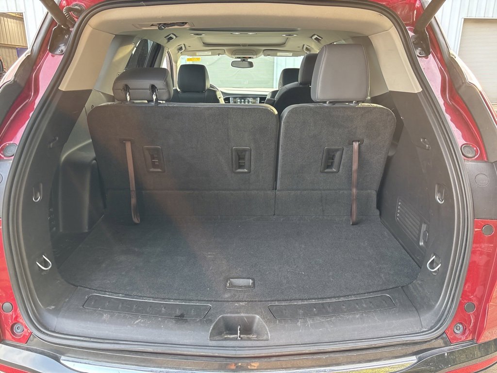 Used 2019 Buick Enclave Essence image 26