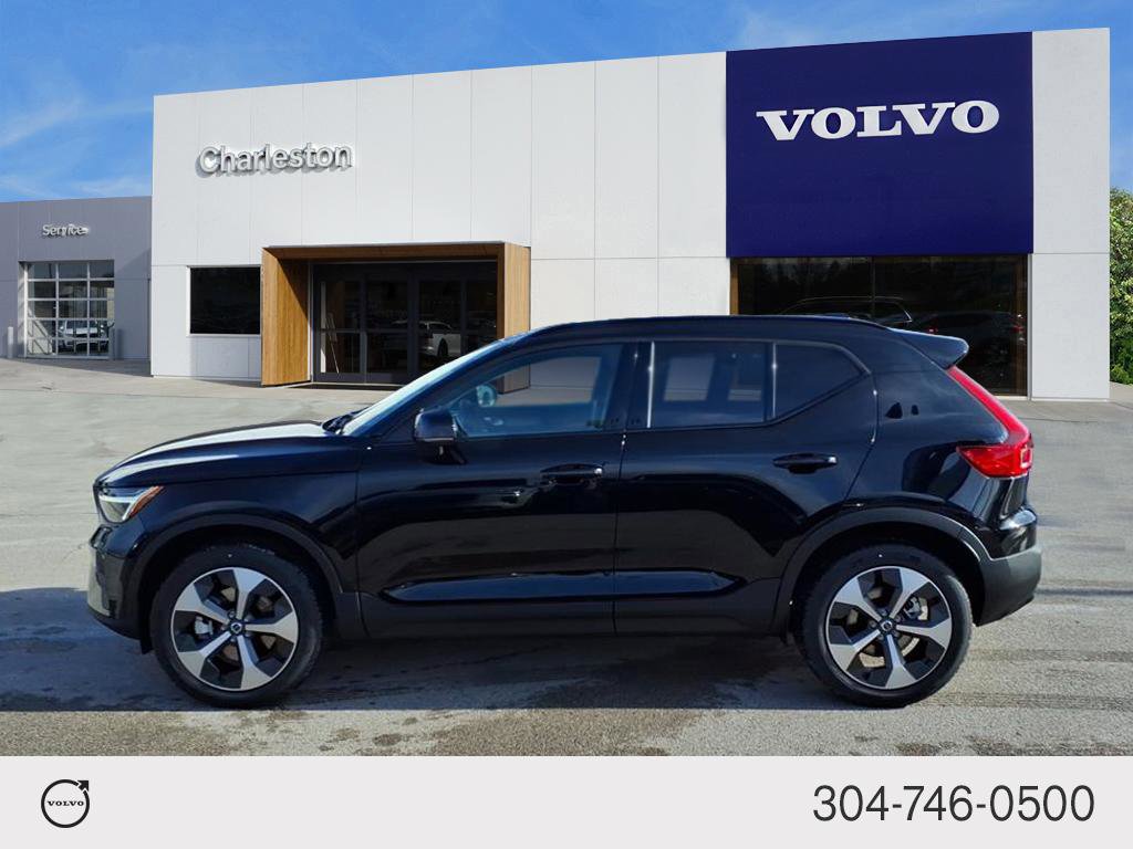 Certified 2026 Volvo XC40 B5 Core w/ Climate Package image 6