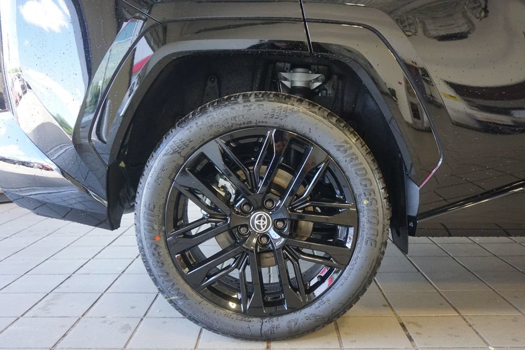 New 2026 Toyota RAV4 XSE AWD/4WD image 34