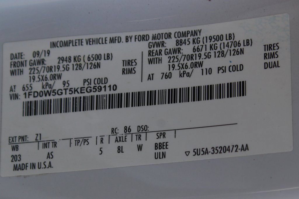 Used 2019 Ford F550 2WD Crew Cab Super Duty image 46