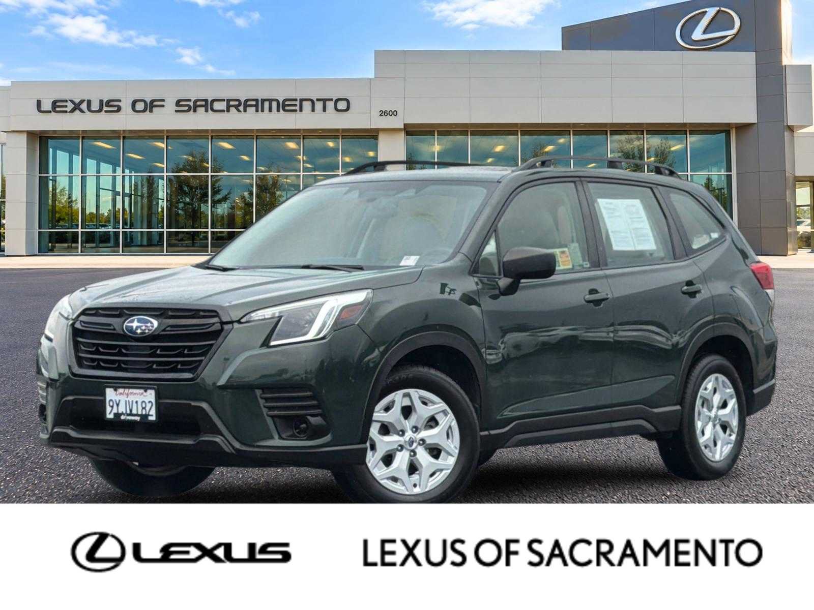 Used 2023 Subaru Forester AWD/4WD image 1