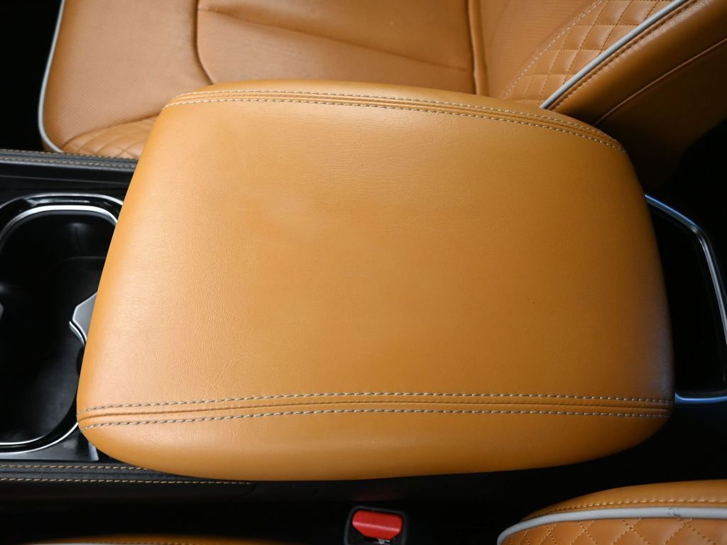 Used 2022 Chrysler Pacifica Pinnacle image 34