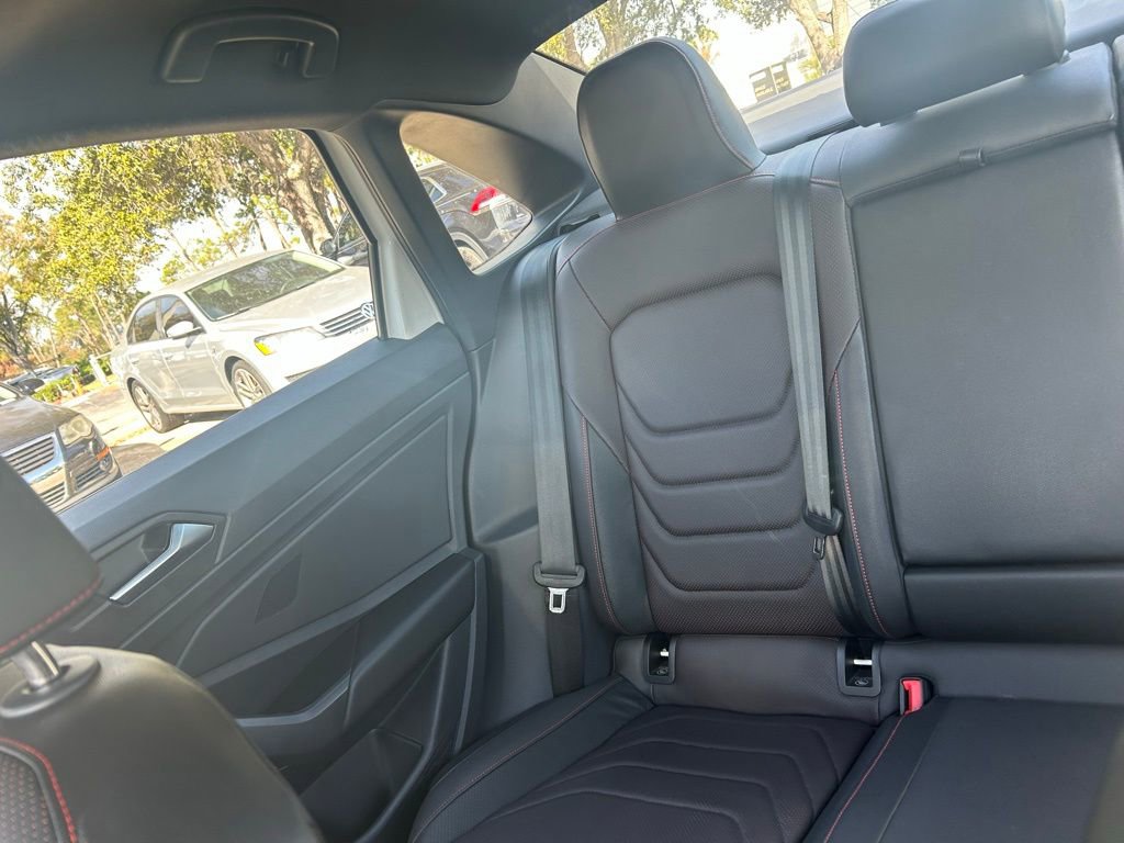 Used 2023 Volkswagen Jetta GLI Autobahn w/ GLI Black Package image 12