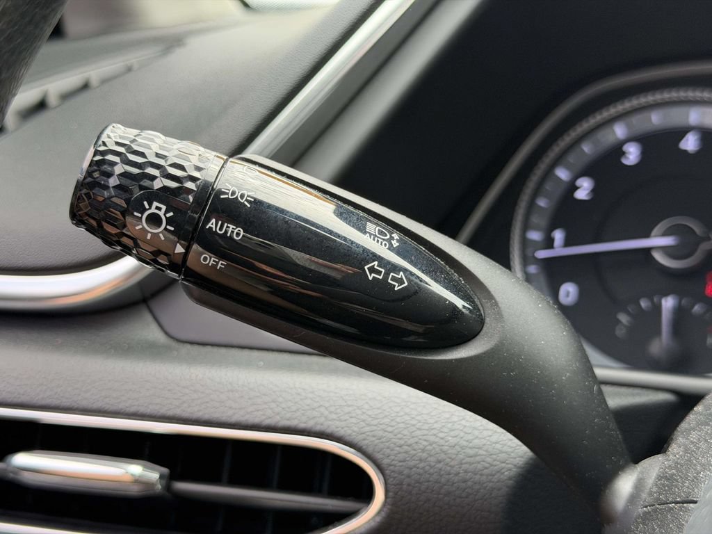 Certified 2023 Hyundai Sonata SEL FWD image 24