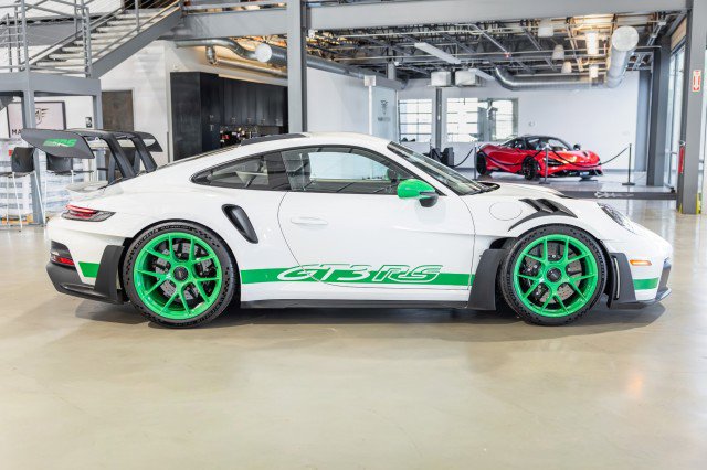 Used 2023 Porsche 911 GT3 RS RWD image 8