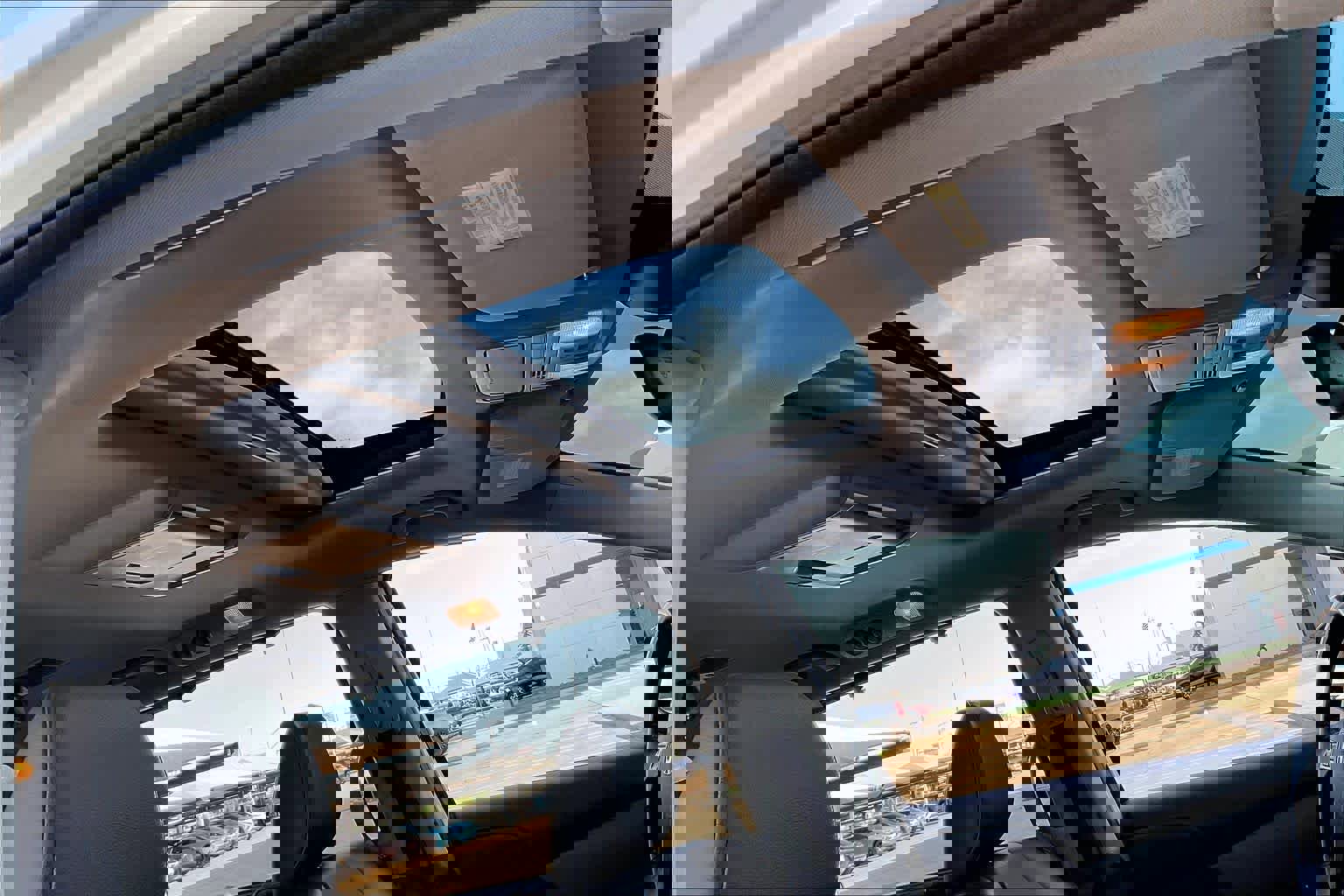 Used 2015 Honda Odyssey Touring Elite image 15