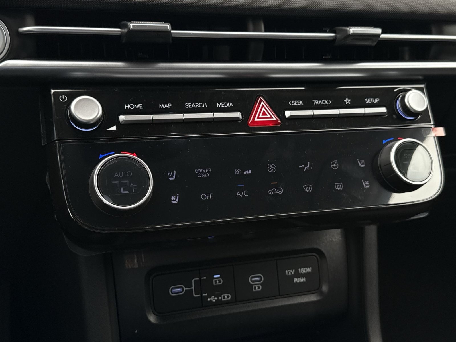 New 2026 Hyundai Tucson Limited AWD/4WD image 22