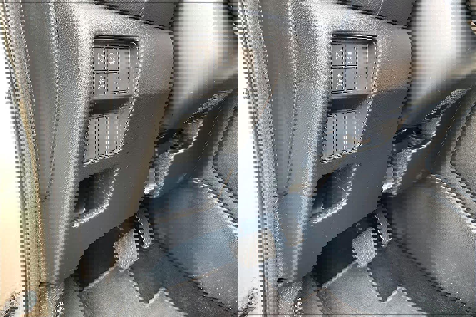 Used 2018 Honda CR-V EX image 36