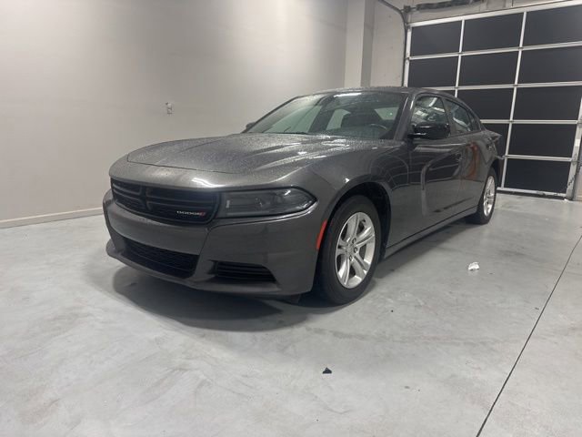 Used 2023 Dodge Charger SXT RWD image 2