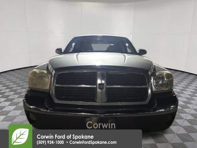 Used 2005 Dodge Dakota SLT image 8