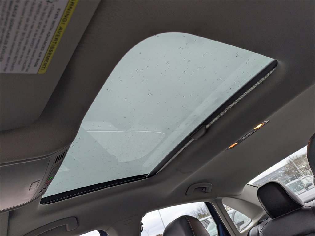 Used 2023 Volkswagen Jetta SE image 19