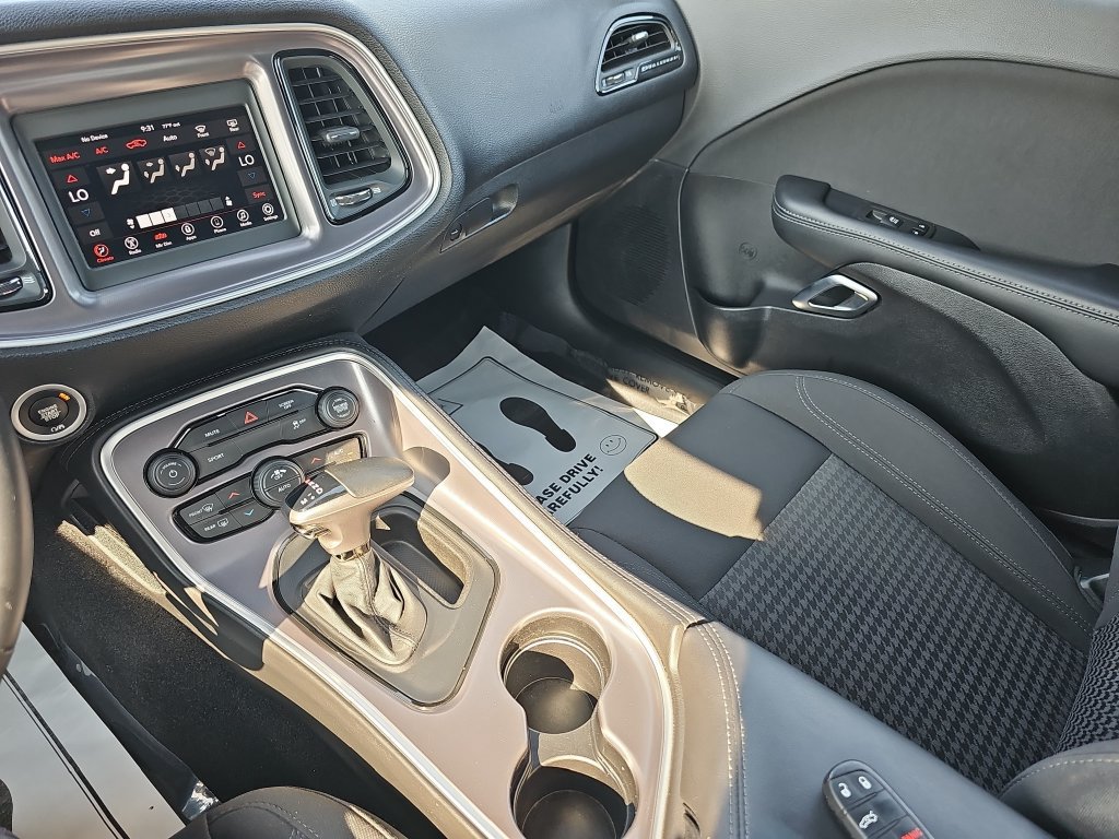Used 2019 Dodge Challenger SXT RWD image 24