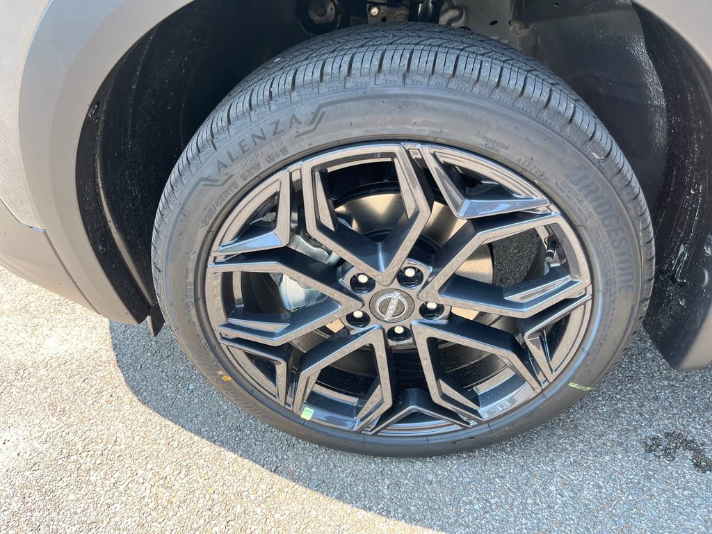New 2027 Nissan Kicks SR w/ SR Premium Package FWD image 30