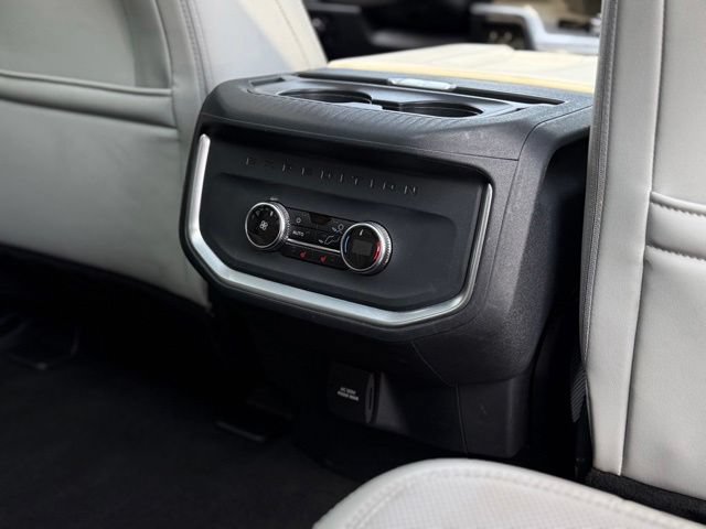 Certified 2025 Ford Expedition Platinum AWD/4WD image 22