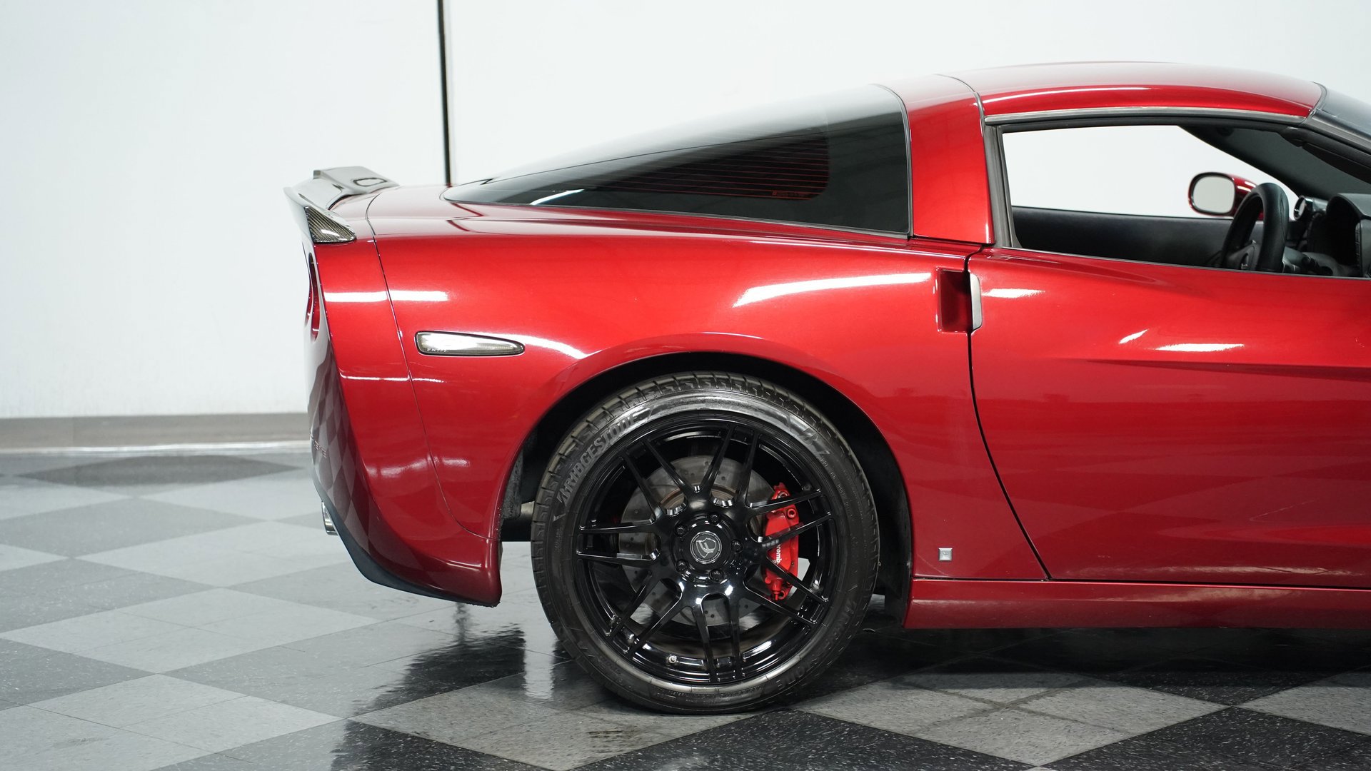 Used 2008 Chevrolet Corvette Coupe w/ Preferred Equipment Group image 26