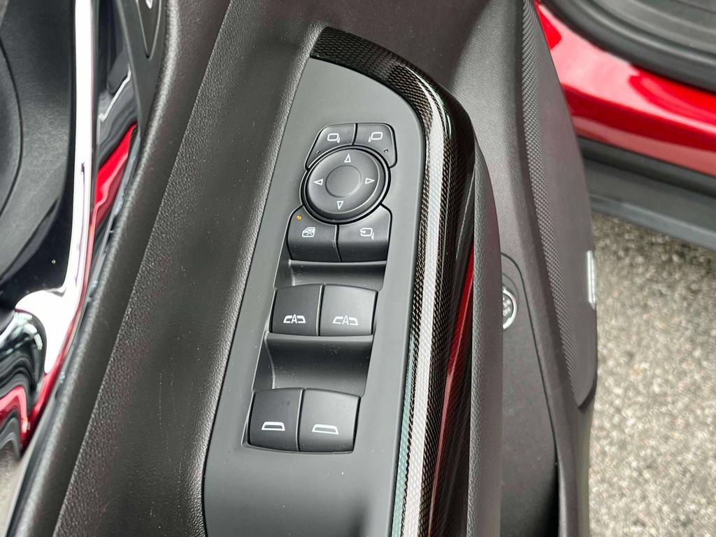 Certified 2021 GMC Acadia AT4 w/ Technology Package AWD/4WD image 25