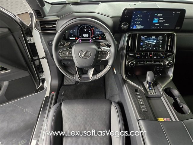 New 2026 Lexus LX 700h Luxury image 14