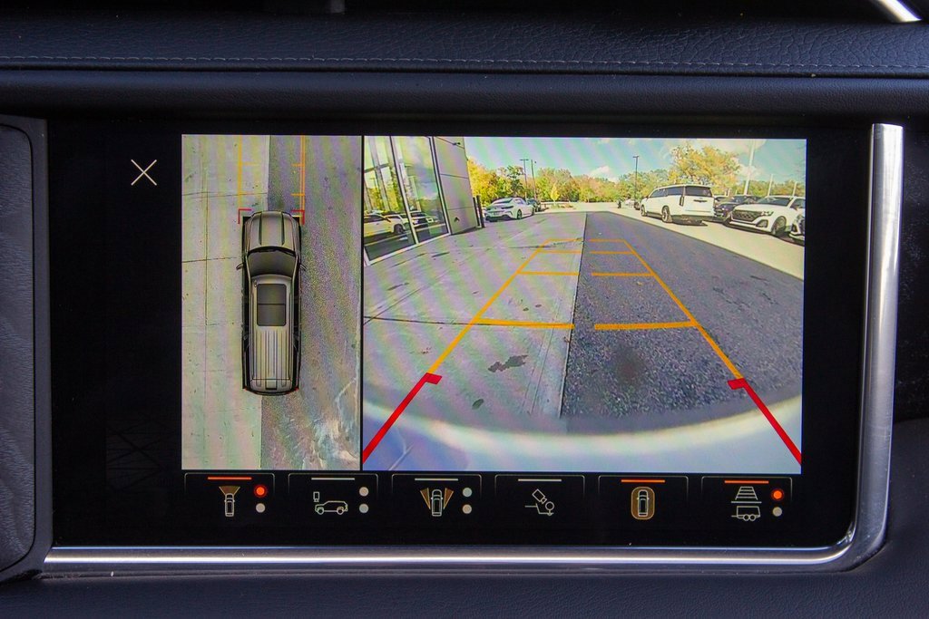 Used 2023 GMC Yukon Denali w/ Denali Reserve Package image 18