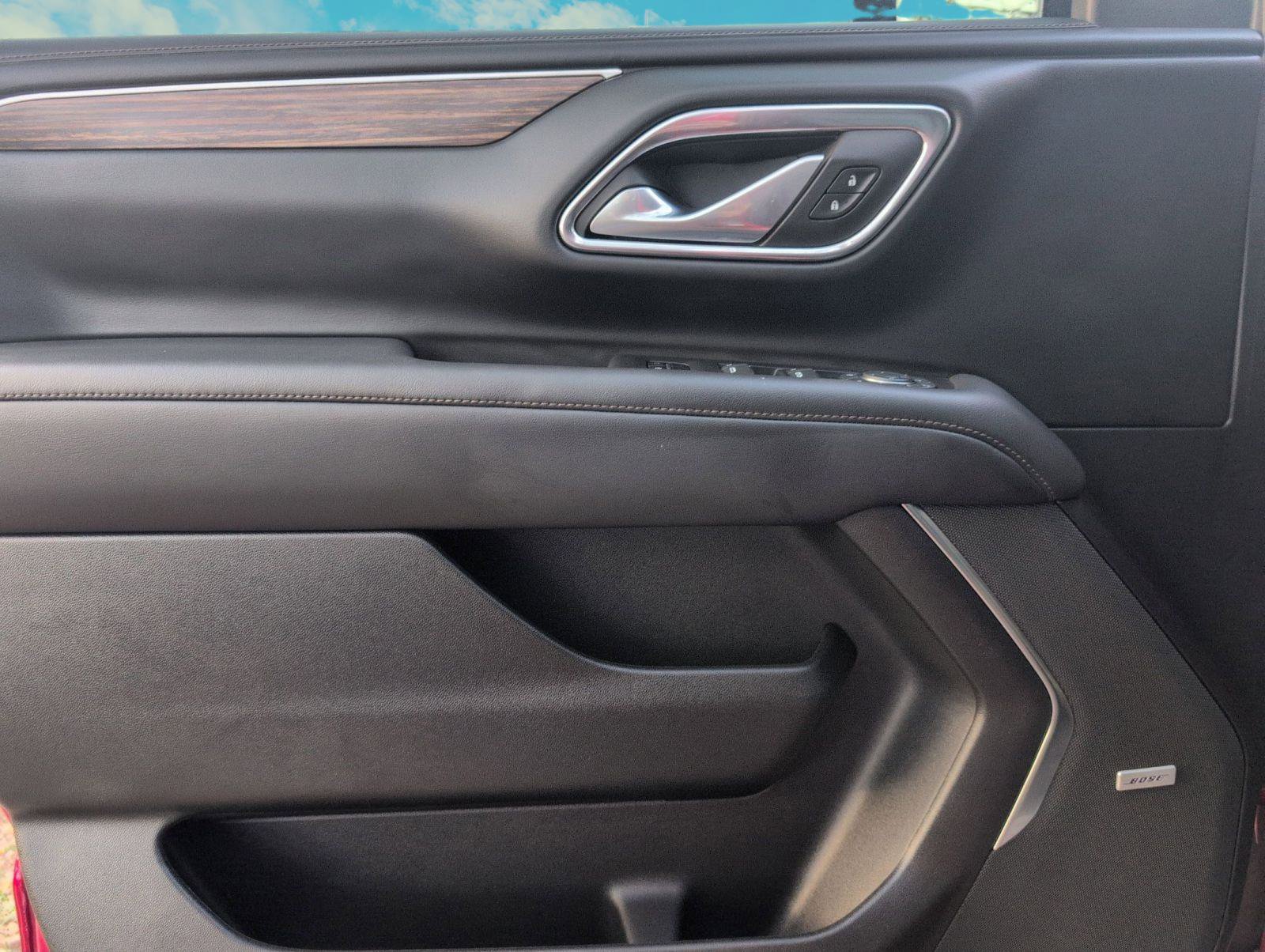 Used 2024 Chevrolet Tahoe High Country image 7