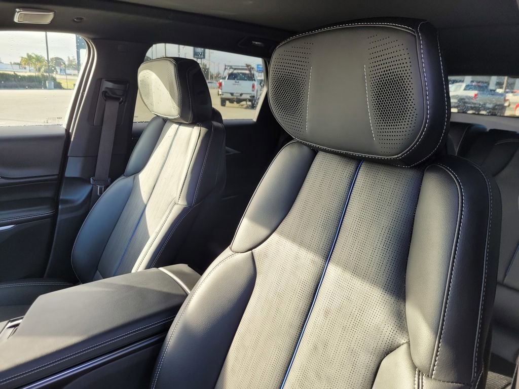 New 2026 Cadillac Lyriq Premium Sport image 12