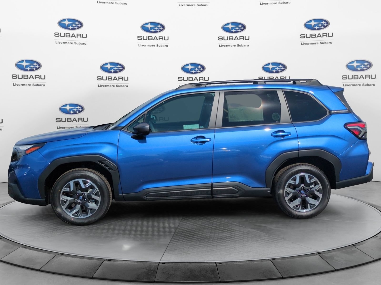 New 2026 Subaru Forester Premium AWD/4WD image 2