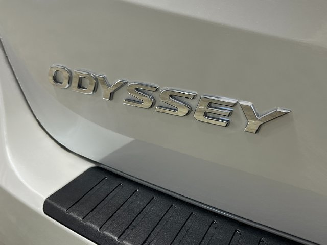 New 2027 Honda Odyssey Touring image 9