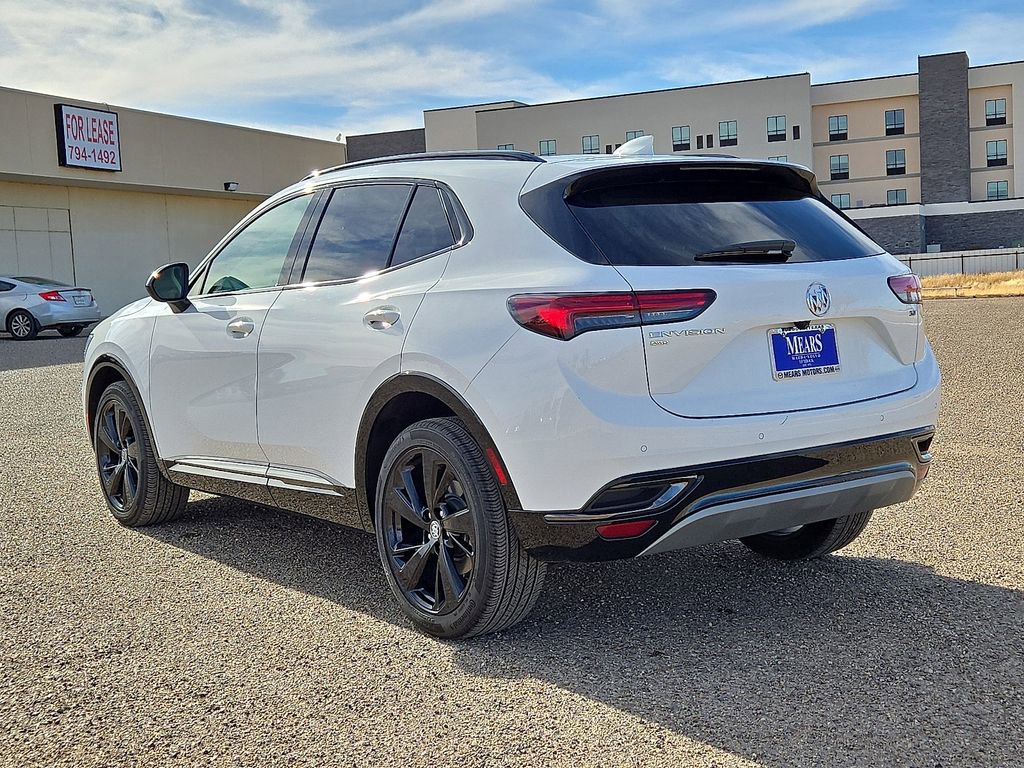 Used 2023 Buick Envision Essence w/ Sport Touring Package image 3