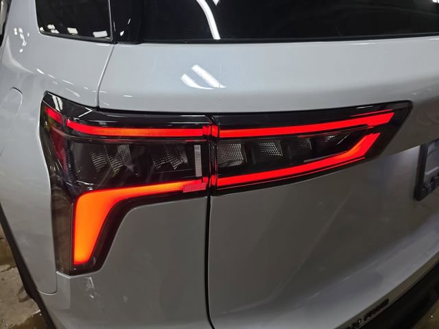 New 2026 Chevrolet Equinox RS w/ LPO, Floor Liner Package image 36