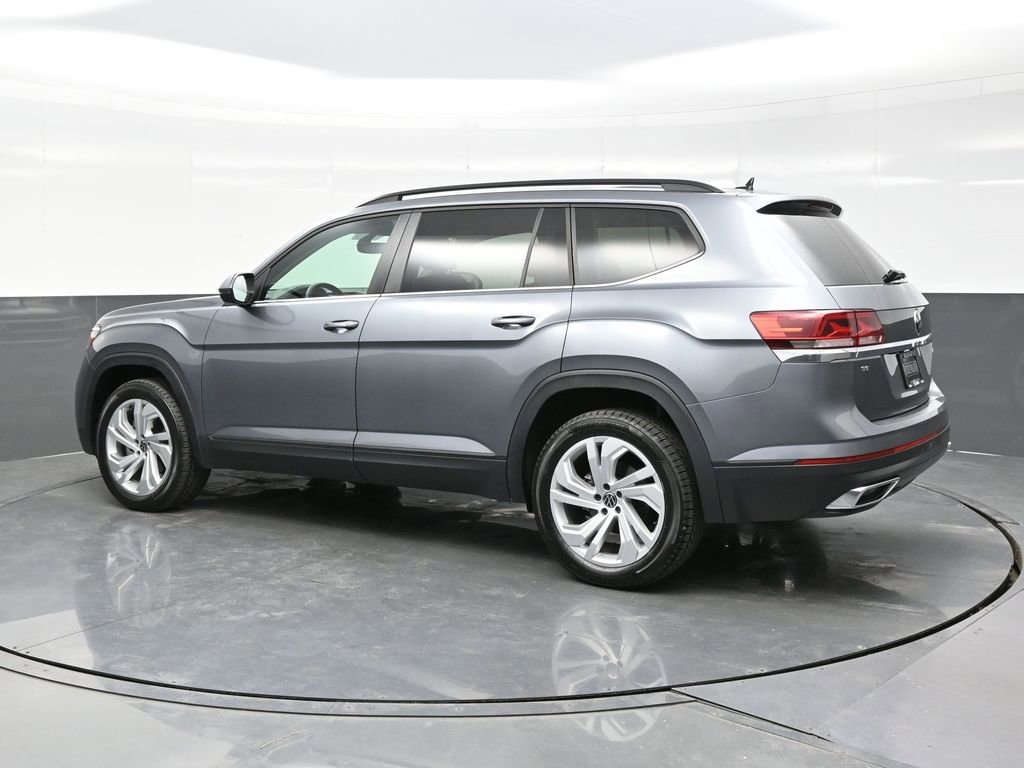 Used 2021 Volkswagen Atlas SE w/ Panoramic Sunroof Package image 4