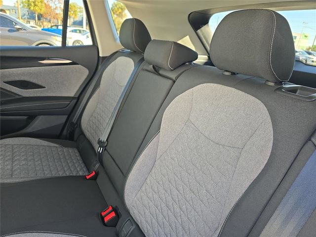 New 2026 Volkswagen Tiguan S image 10