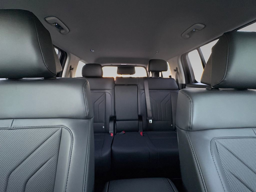 New 2026 Hyundai Santa Fe SEL image 2