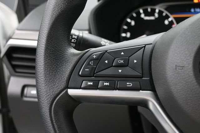 Used 2024 Nissan Altima 2.5 SV AWD/4WD image 21