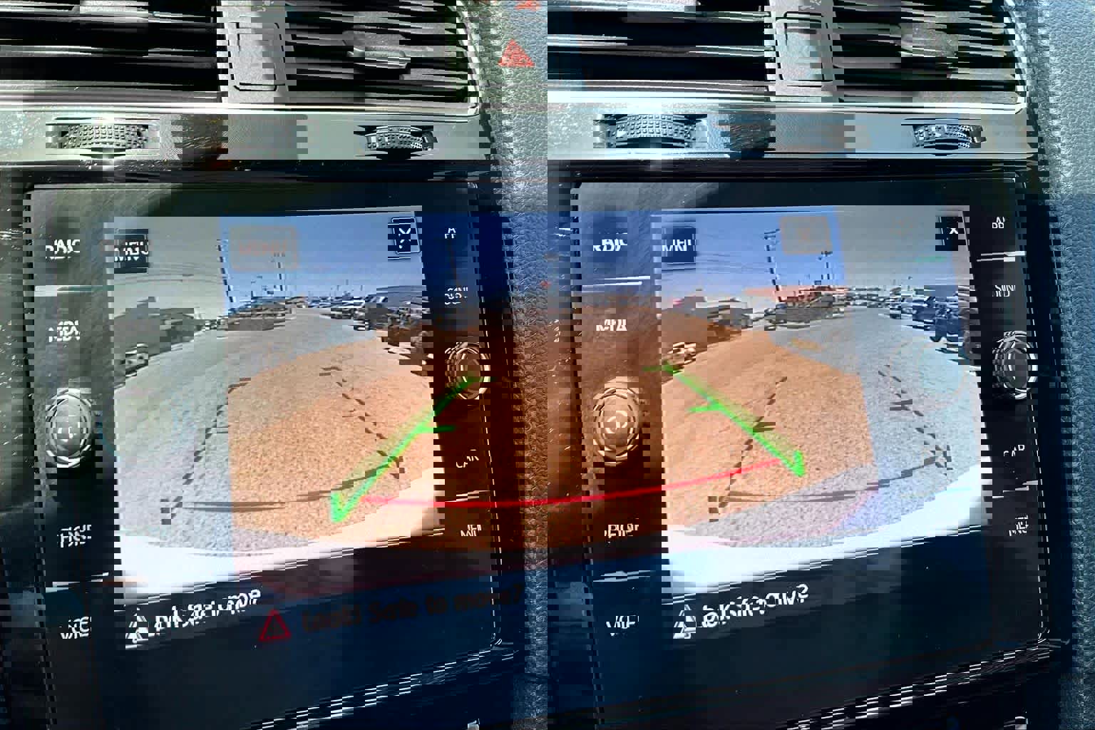 Used 2019 Volkswagen GTI SE FWD image 26