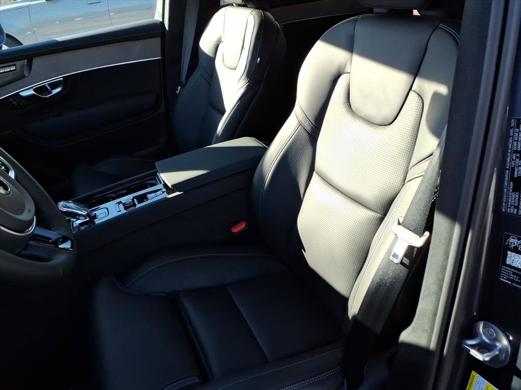 New 2026 Volvo XC90 T8 Ultra w/ Lounge Package image 14